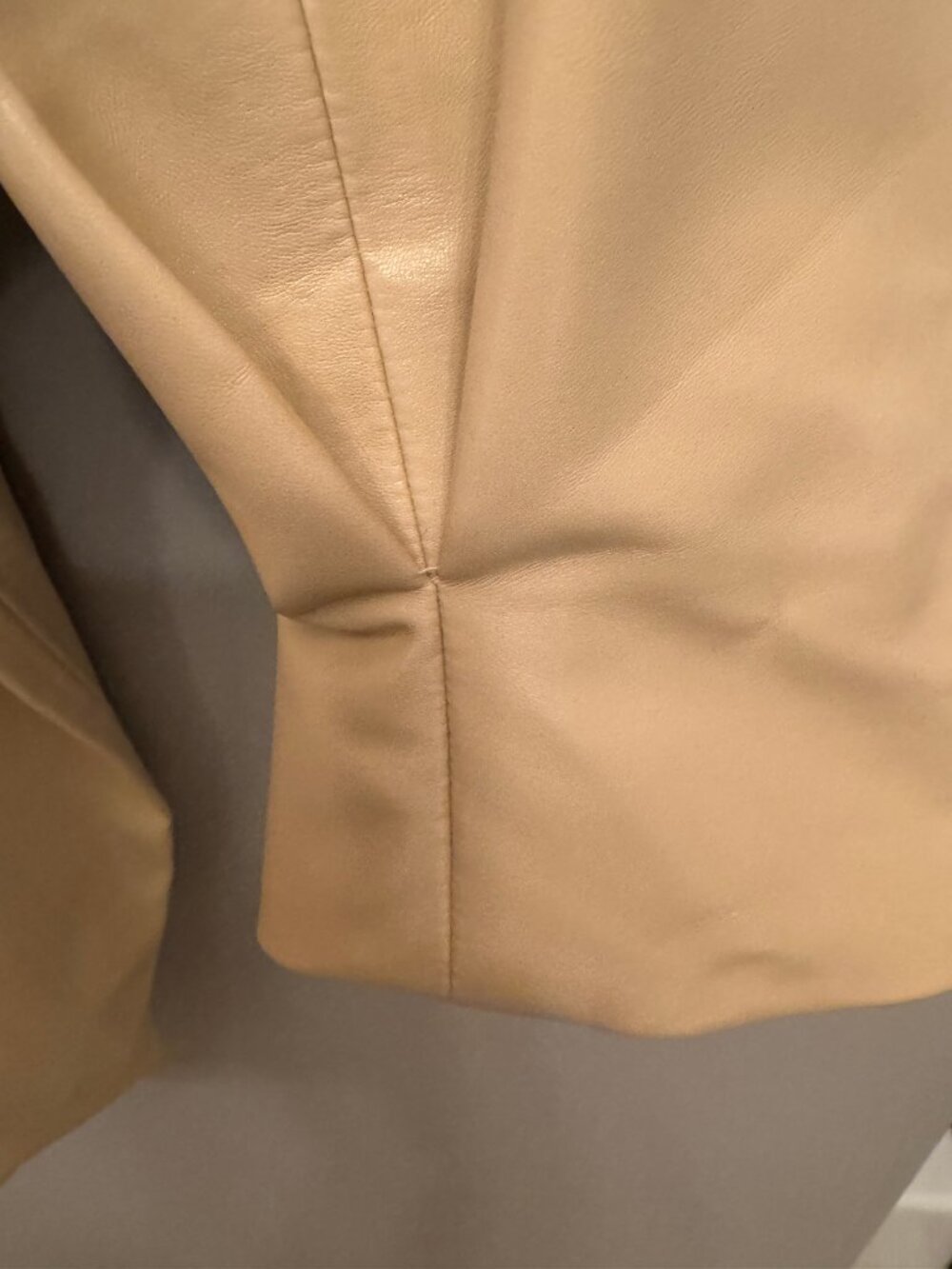 Alfani Faux Leather Blouse XL Light Beige Tan Utility Top 3/4 Sleeve - Picture 5 of 6